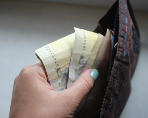 Мінімалка в 3200: скаржитися можна на гарячу лінію