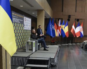 Арсеній Яценюк: Ми не маємо права писати нову книгу протистояння між Україною і Польщею на трагічних подіях минулого
