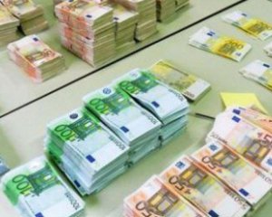 Чоловік знайшов у підвалі  € 269,5 тис