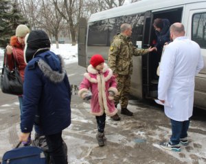 Для детей из Донбасса начала работать гуманитарная программа