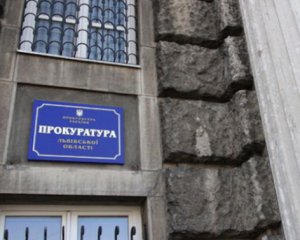 Луценко похизувався чистками в прокуратурі