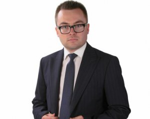На очільника районної адміністрації напали в під&#039;їзді