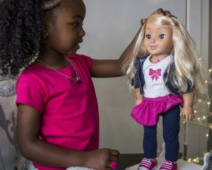 Родителей предупредили об опасной кукле-шпионке