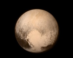 Прах открывателя Плутона отправили к планете через девять лет