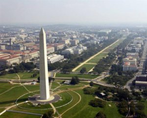Монумент Вашингтона возводили 36 лет