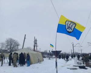 Одна из фракций поддержала блокаду Донбасса