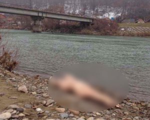 Сын убил мать, тело выбросил в реку