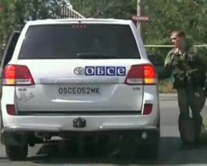 Місія ОБСЄ потрапила під обстріл бойовиків