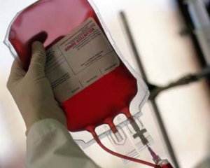 Раненым бойцам нужна кровь: медики устраивают день донора