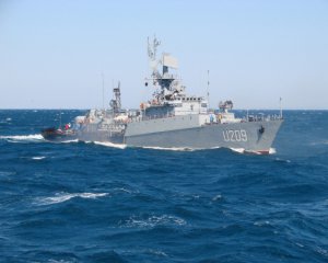 У Криму кораблі ВМС України розбирають на запчастини