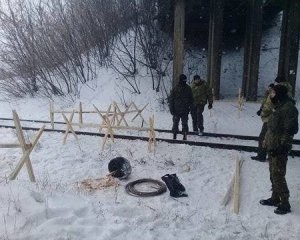 &quot;Одного підрізали, у другого розбита голова&quot; - боєць розповів про штурм редуту в Торецьку