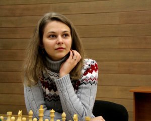 Украинка выиграла третий матч финала чемпионата мира по шахматам
