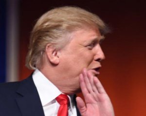 Трамп заявив про зв'язки лідера демократів із Путіним