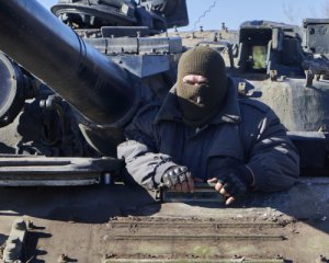 Боевики атаковали бойцов АТО танками и ракетами: есть раненые
