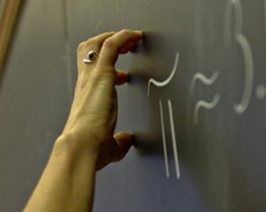 Почему скрежет ногтей невыносим