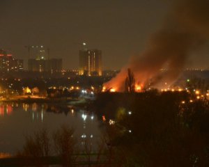 На території оздоровчого комплексу спалахнула пожежа