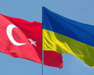 Украинцы будут путешествовать в Турцию по ID-картам