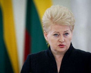У Литві розповіли про брязкання російської зброї