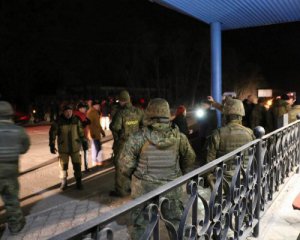 Парасюк знову &quot;кинувся на амбразуру&quot;. Зупинили пострілами