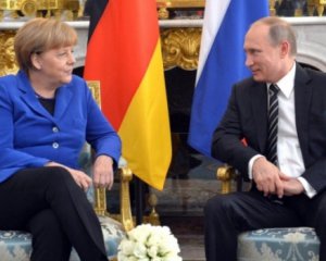 Меркель поїде до Путіна обговорити українське питання
