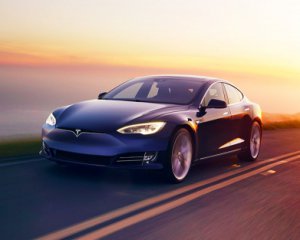 Смартфон вернул владельцу угнанную Tesla