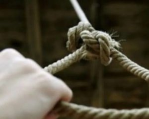 Чоловік повісився, аби не відшкодовувати збитки за аварію