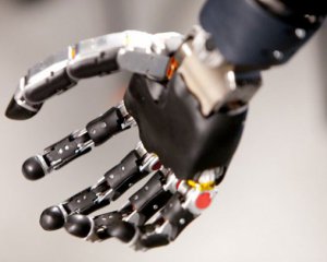 Разработали роботизированную кожу для протезов