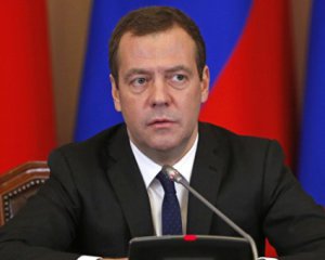 &quot;Я ударю по ним в самое мясо&quot;: Штатам предложат заморозить активы Медведева
