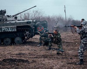 За добу бойовики 61 раз обстріляли позиції сил АТО