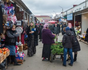 Гроші приймають лише в рукавичках — українка розповіла про життя в Чечні