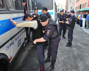 Всех задержанных активистов в Москве отпустили и вызвали на допрос