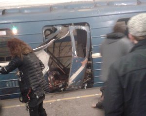 У Санкт-Петербурзі стався вибух у метро, є жертви