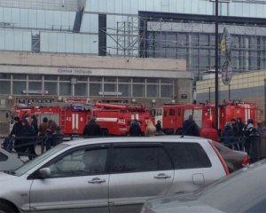 Метро Санкт-Петербурга полностью закрыли после взрыва