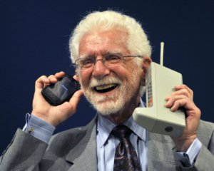Яким був перший мобільний телефон - 5 особливостей