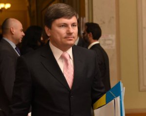 Во фракции Порошенко - новый председатель