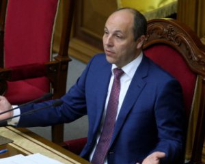 Народні депутати розізлили Парубія