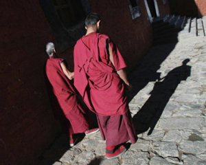 Монах покинув чернецтво, щоб одружитися