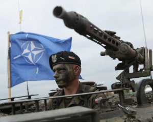 НАТО помогло выжить 398 украинским бойцам