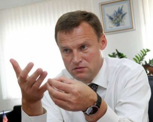 Уряд продав українську землю за $1 млрд кредиту - Скоцик