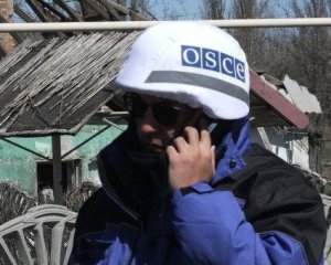 Боевики запретили наблюдателям ОБСЕ говорить по телефону