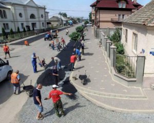 &quot;Привет автодору&quot;: отремонтирована жителями села дорога спокойно пережила зиму