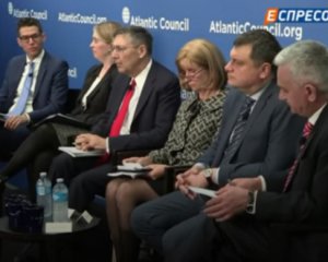 США готові підтримувати Україну, хоч державі варто провести ще багато реформ