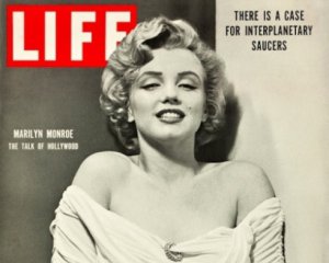 Первые фото Мэрилин Монро появились на обложке журнала Life