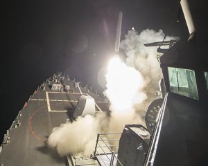 З&#039;явилося відео першого за 6 років війни ракетного удару США по Сирії