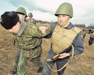 Терористи змусили бюджетників приєднатись до вбивств українців