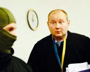 Молдова екстрадує суддю-втікача Чауса