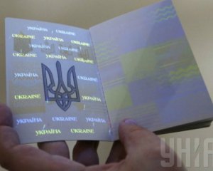 МВС планує збільшити кількість центрів оформлення біометричних паспортів у зв&#039;язку з безвізом