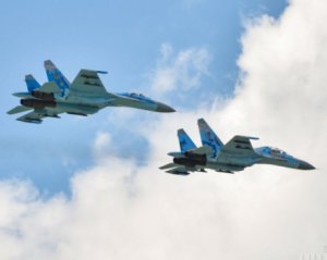 Україна відновлює свій ракетний щит - Турчинов