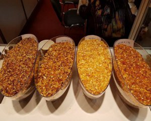 Ювеліри іноземних країн український бурштин видають за свій