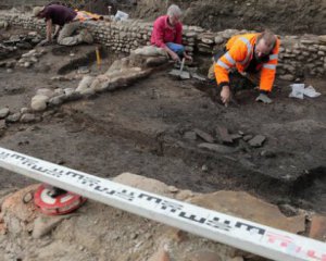 Археологи нашли останки жестоко убитого средневекового священника
